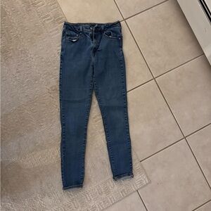 Levi's Women's Skinny Jeans in Dark Blue